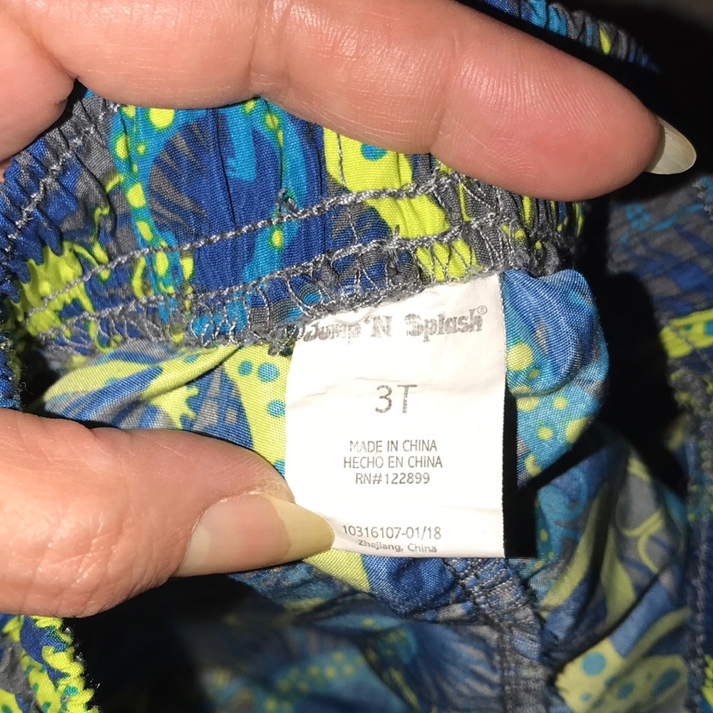 Jump N Splash 3T lizard 🦎 print swim trunks 💕 - Picture 4 of 4